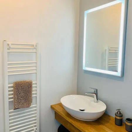 Apartman Le Treich Laplene - Parking Wifi La Rochelle