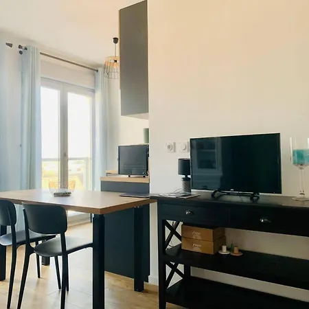 Le Treich Laplene - Parking Wifi * La Rochelle