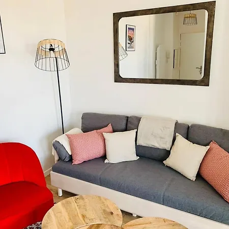 Le Treich Laplene - Parking Wifi * La Rochelle